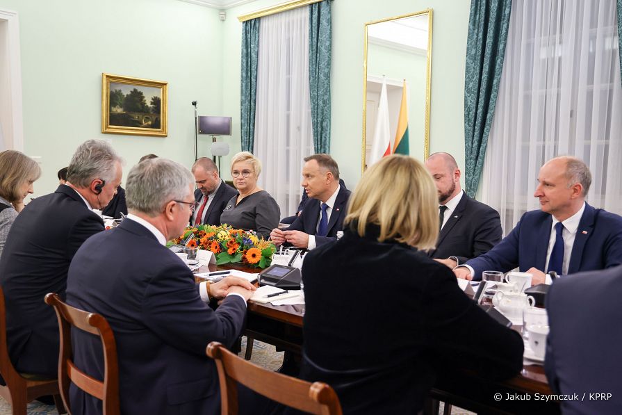 004_Andrzej_Duda_Gitanas_Nauseda_obrady_20221110_JSZ_6307.jpg