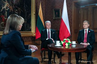 004_Andrzej_Duda_Gitanas_Nauseda_wywiad_TVP_20221111_MB2_1758.jpg