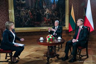 002_Andrzej_Duda_Gitanas_Nauseda_wywiad_TVP_20221111_MB2_1701.jpg