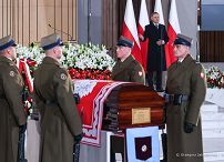 035_Andrzej_Duda_powtorny_pochowek_prezydentow_RP_20221112_GJB_8781.jpg