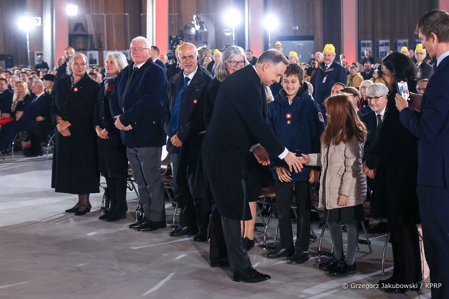 045_Andrzej_Duda_powtorny_pochowek_prezydentow_RP_20221112_GJA_0157.jpg