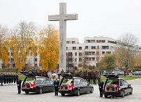 009_Andrzej_Duda_powtorny_pochowek_prezydentow_RP_20221112_GJB_8415.jpg