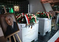 055_Andrzej_Duda_powtorny_pochowek_prezydentow_RP_20221112_GJA_0789.jpg