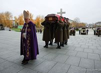 022_Andrzej_Duda_powtorny_pochowek_prezydentow_RP_20221112_GJA_9980.jpg