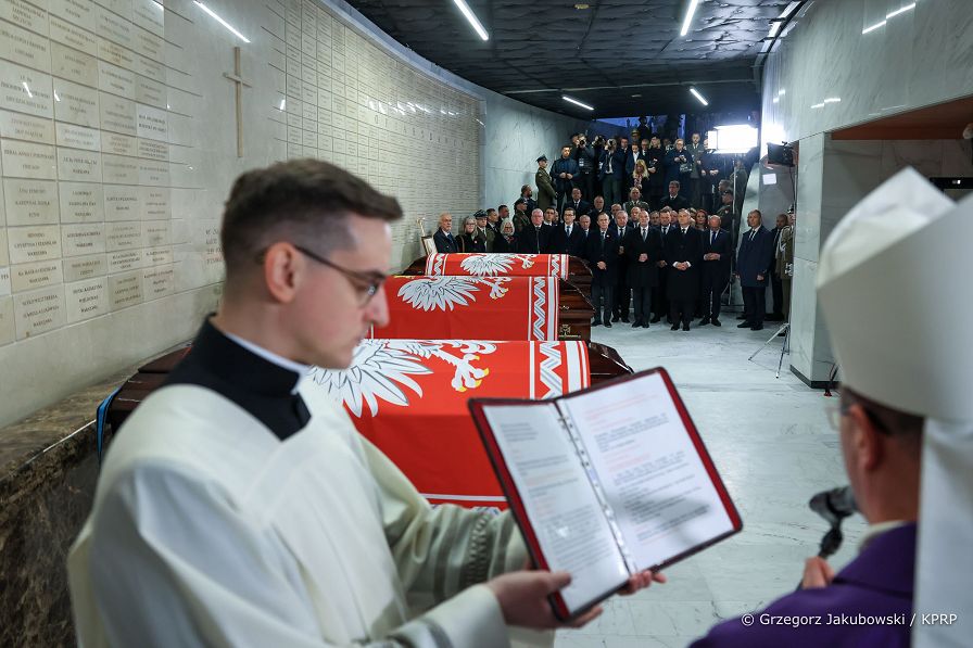 050_Andrzej_Duda_powtorny_pochowek_prezydentow_RP_20221112_GJA_0426.jpg