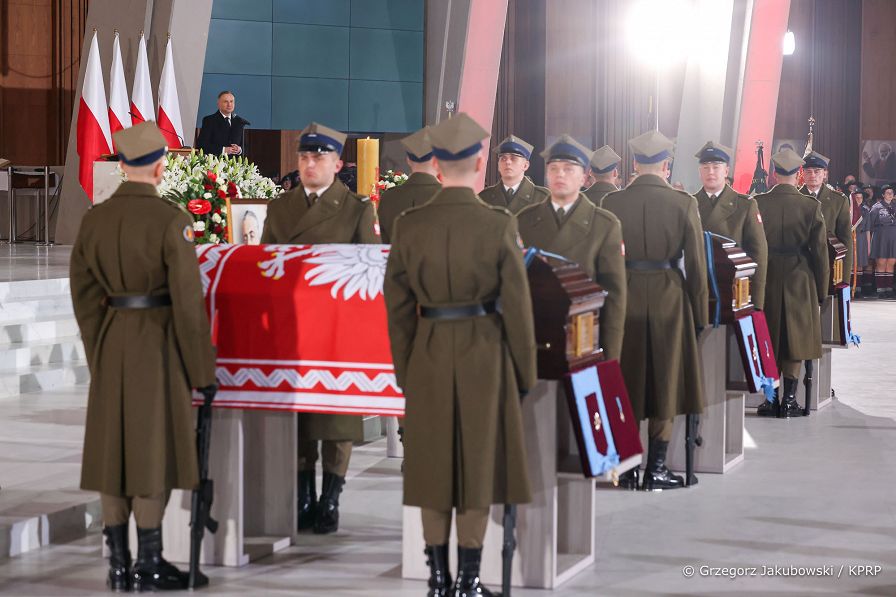 039_Andrzej_Duda_powtorny_pochowek_prezydentow_RP_20221112_GJB_8855.jpg