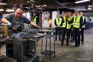 003_20221118_Andrzej_Duda_Zaklady_Krosno_Glass_JSZ_1749.jpg