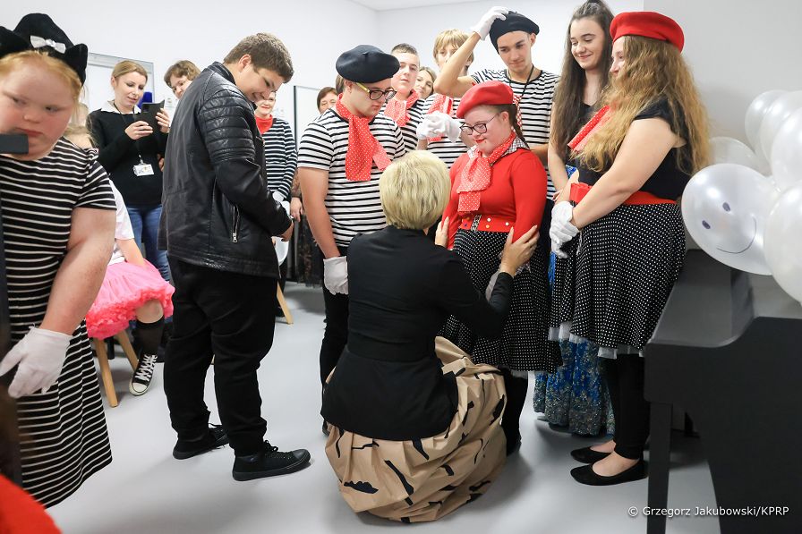 20__Agata_Kornhauser_Duda_otwarcie_zesol_szkol_specjalnych_Debica_20221118_GJA_2594.jpg