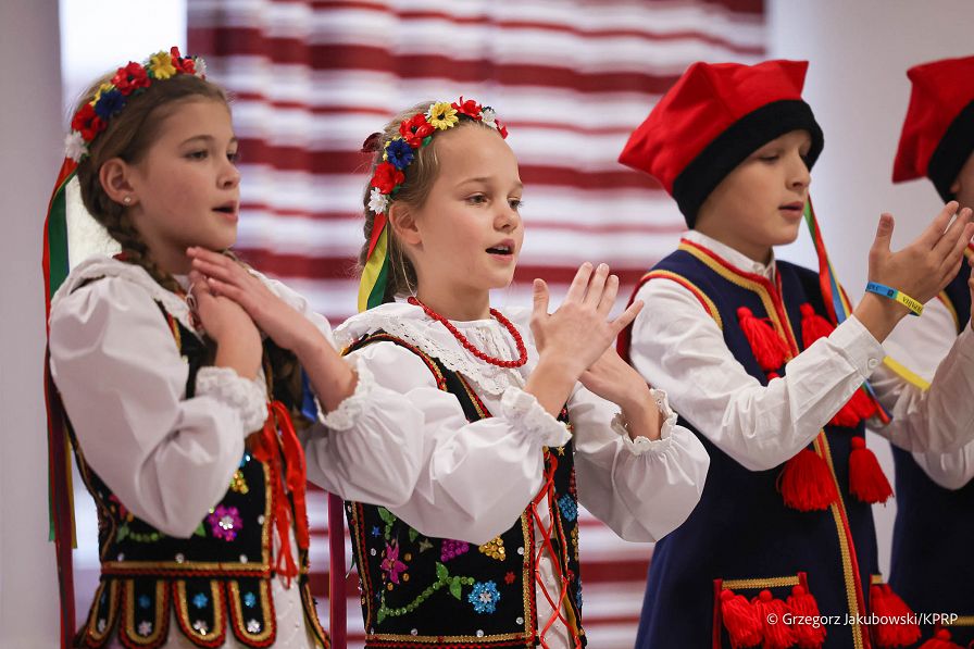 010_20221117_Agata_Kornhauser_Duda_Klub_Kultury_Polskiej_Energodar_GJB_9823.jpg