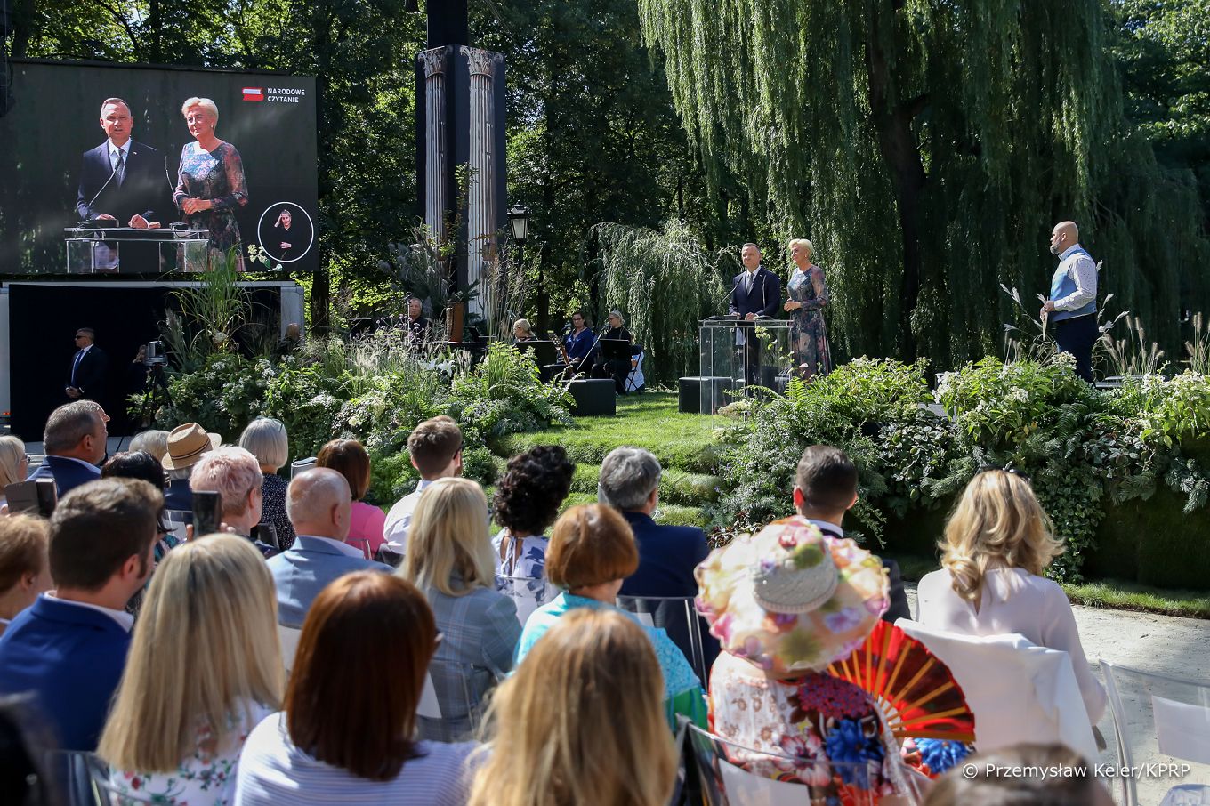 031__08__Andrzej_Duda_Agata_Kornhauser_Duda_Narodowe_Czytanie_Ballady_Romanse_20220903_PK1_0975.jpg