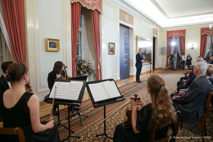 006_Andrzej_Duda_wystawa_Romantycznosc_Palac_20221121_PK1_6102.jpg