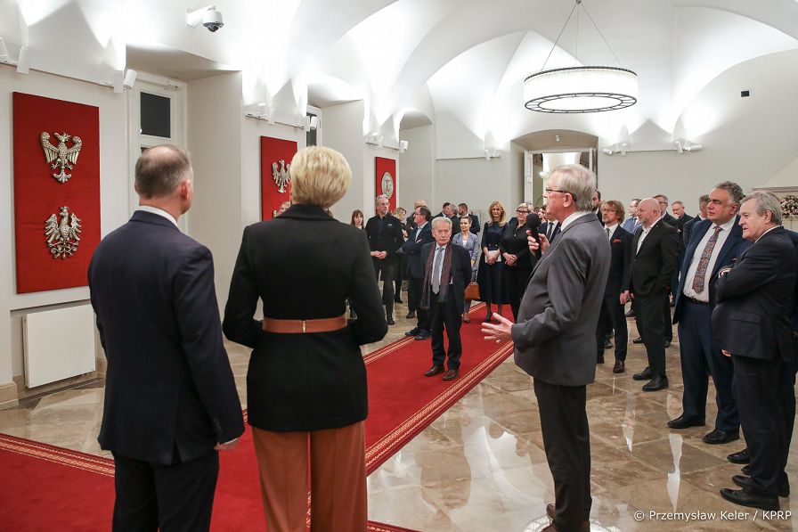 016_Andrzej_Duda_wystawa_Romantycznosc_Palac_20221121_PK1_6611.jpg