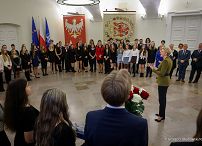 004_20221121_Agata_Kornhauser_Duda_Przedstawiciele_Mlodej_Polonii_USA_GJB_0608.jpg