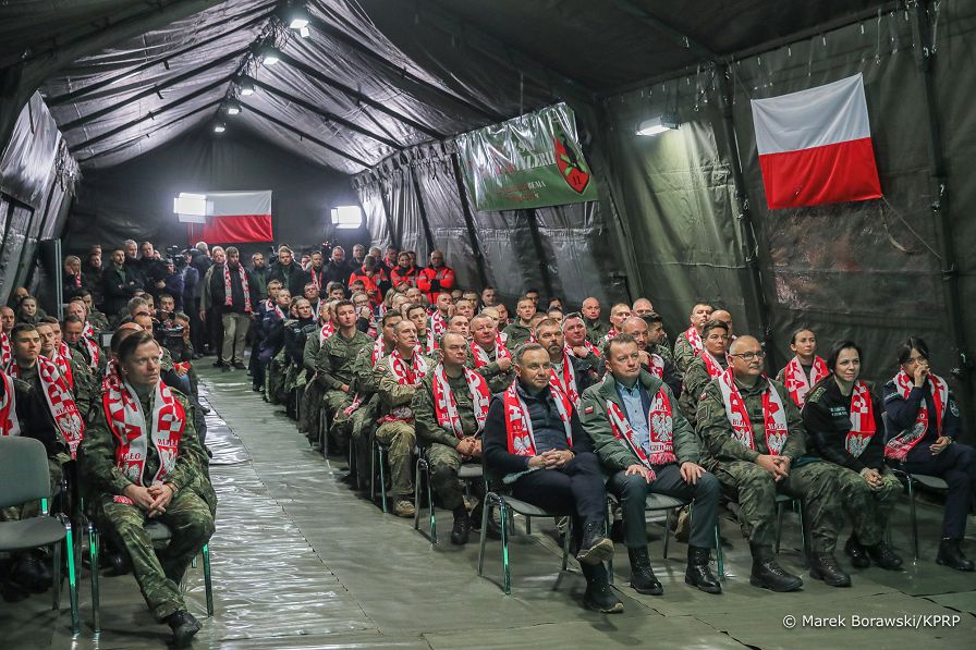 11__Andrzej_Duda_Mecz_Polska_Meksyk_Nowa_Luka_20221122_MB2_4741.jpg