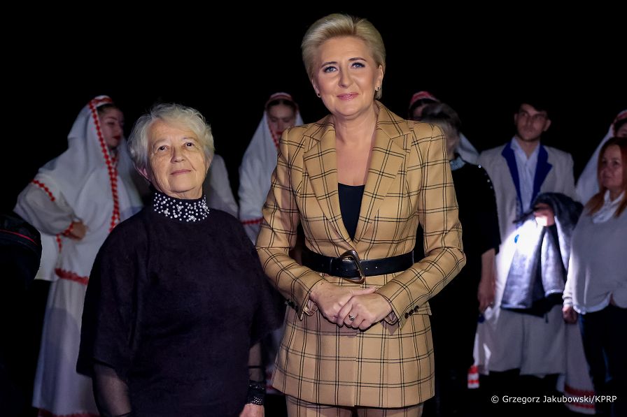 028_20221123_Agata_Kornhauser_Duda_Moldawia_Spotkanie_Polonia_Teatr_Narodowy_GJA_3914.jpg