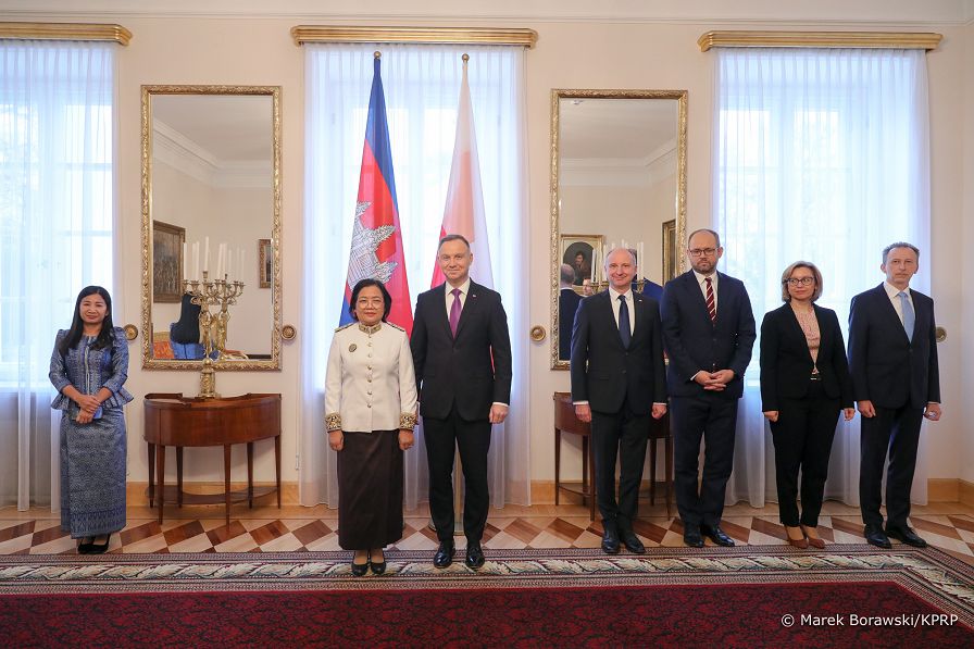 05__Andrzej_Duda_listy_uwierzytelniajace_ambasador_Kambozdzy_Phen_Savany_20221123_MB2_5335.jpg