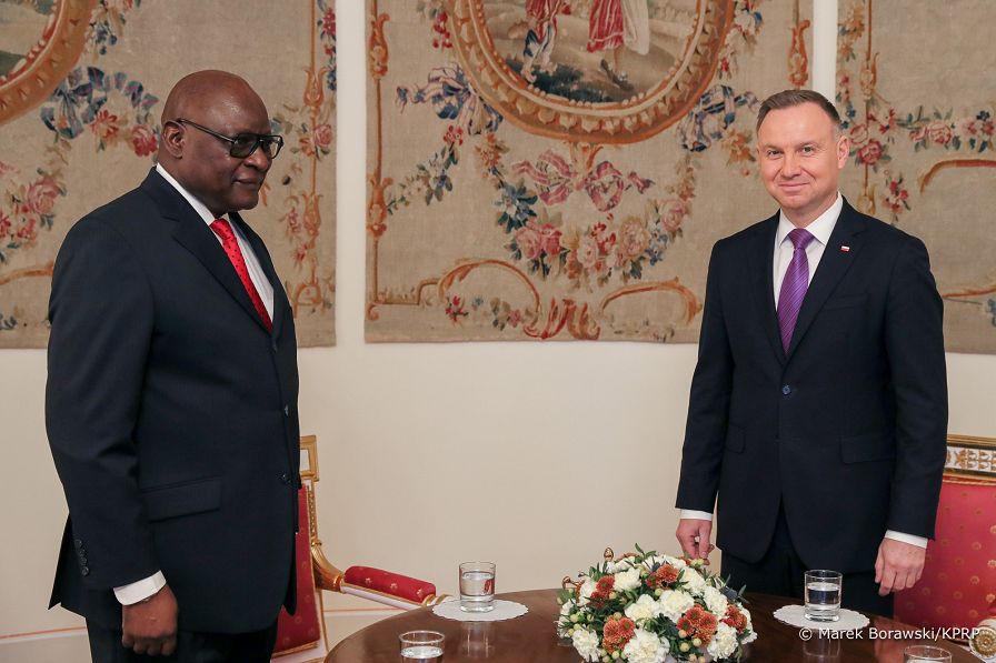 13__Andrzej_Duda_listy_uwierzytelniajace_ambasador_Namibii_Martin_Andjaba_20221123_MB2_5521.jpg
