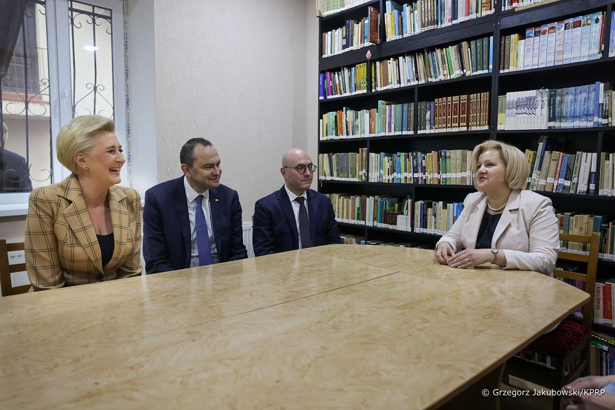 001_20221123_Agata_Kornhauser_Duda_Moldawia_Dom_Polski_Bielce_GJB_1310.jpg
