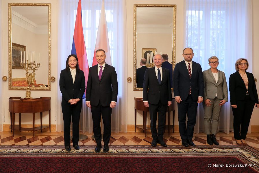 39__Andrzej_Duda_listy_uwierzytelniajace_ambasador_Mauritius_Christelle_Sohun_20221123_MB2_5982.jpg