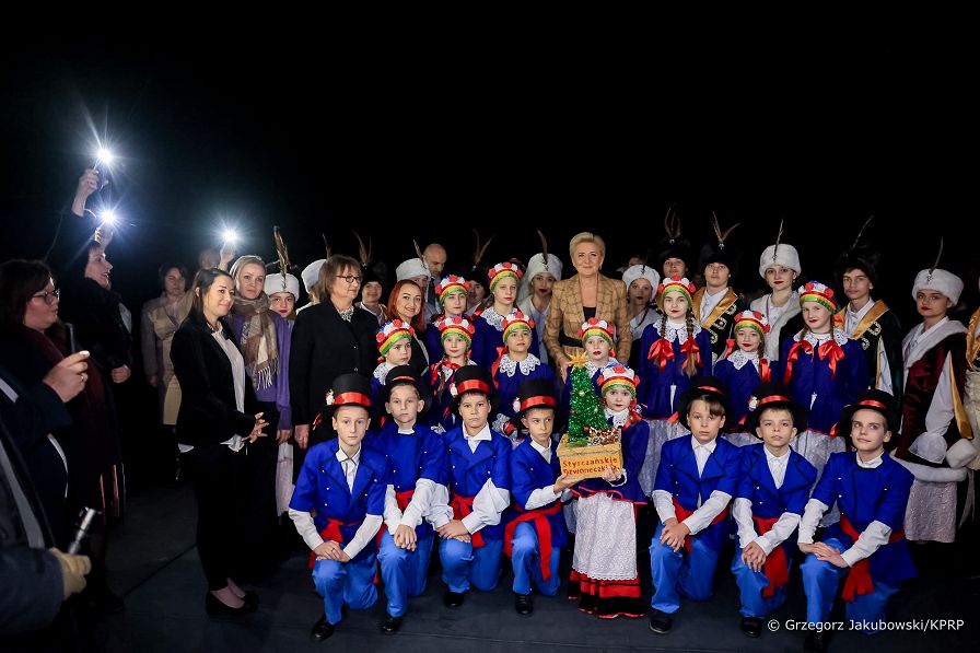 024_20221123_Agata_Kornhauser_Duda_Moldawia_Spotkanie_Polonia_Teatr_Narodowy_GJA_3795.jpg