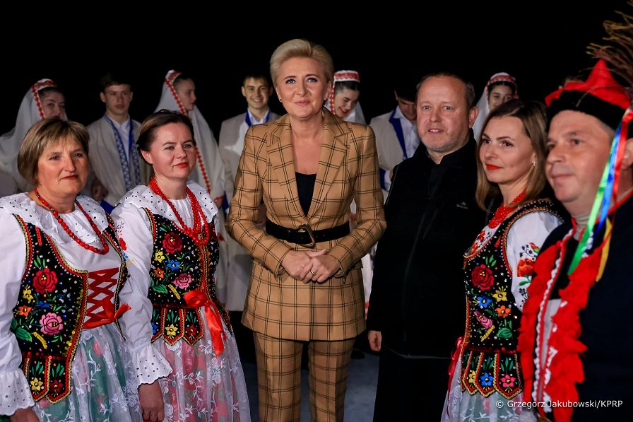 029_20221123_Agata_Kornhauser_Duda_Moldawia_Spotkanie_Polonia_Teatr_Narodowy_GJA_3918.jpg