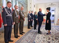 008_Jacek_Siewiera_odznaczenia_BBN_20221124_GJA_4133.jpg