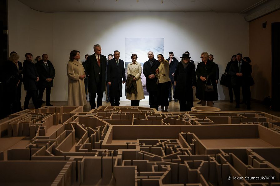 005_20221125_Andrzej_Duda_Litwa_Wystawa_JSZ_2935.jpg