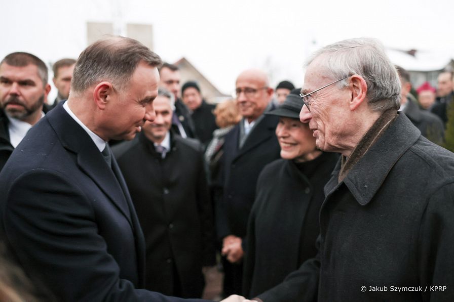 017_Andrzej_Duda_Skierbieszow_80_rocznica_wysiedlen_20221127_JSZ_3511.jpg