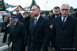 012_Andrzej_Duda_Skierbieszow_80_rocznica_wysiedlen_20221127_JSZ_3338.jpg