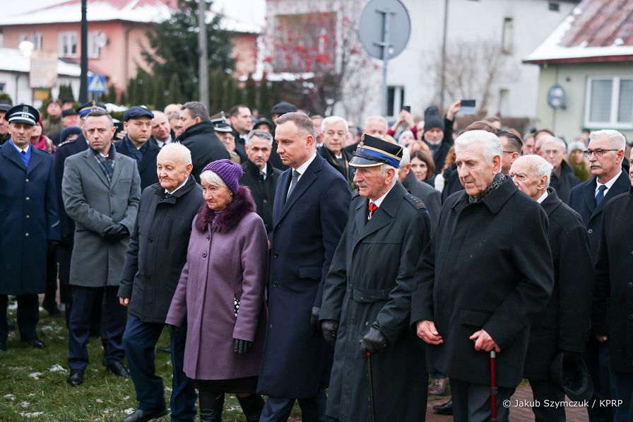 015_Andrzej_Duda_Skierbieszow_80_rocznica_wysiedlen_20221127_JSZ_3444.jpg