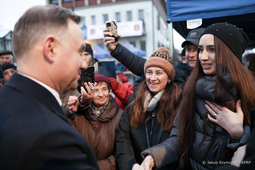 019_Andrzej_Duda_Skierbieszow_80_rocznica_wysiedlen_20221127_JSZ_3557.jpg