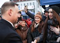 019_Andrzej_Duda_Skierbieszow_80_rocznica_wysiedlen_20221127_JSZ_3557.jpg