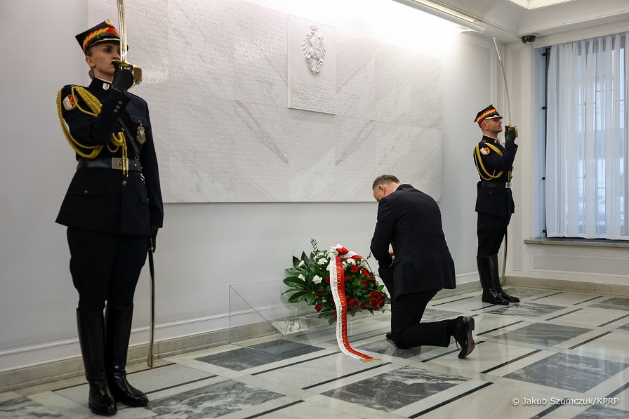003_20221128_Andrzej_Duda_100_Rocznica_Pierwszego-Pos_Senatu_JSZ_3666.jpg