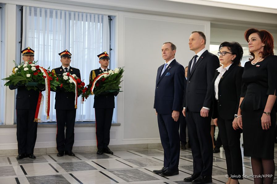 002_20221128_Andrzej_Duda_100_Rocznica_Pierwszego-Pos_Senatu_JSZ_3621.jpg