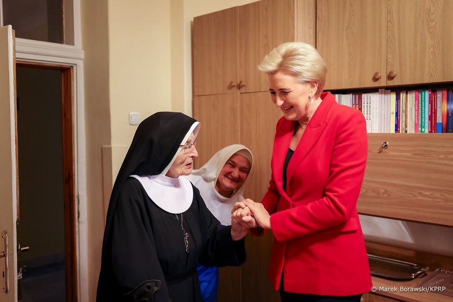 010_20221129_Agata_Kornhauser_Duda_Zgromadzenie_Siostr_Franciszkanek_Rodziny_Maryi_MB1_1538.jpg