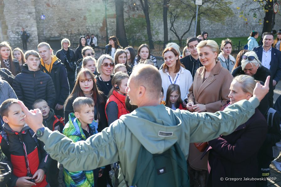 19__Agata_Kornhauser_Duda_dzieci_z_Urkainy_Krakow_20221103_GJB_8688.jpg