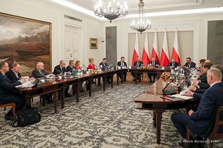 06__Andrzej_Duda_kolegium_ds_miedzynarodowych _20221103_MB2_0747.jpg