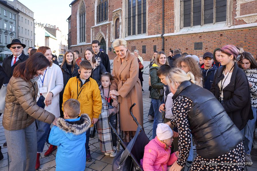 02__Agata_Kornhauser_Duda_dzieci_z_Urkainy_Krakow_20221103_GJB_8409.jpg