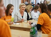 015_20221130_Agata_Kornhauser_Duda_Paczki_Swiateczna_Zbiorka_Zywnosci_GJB_5596.jpg
