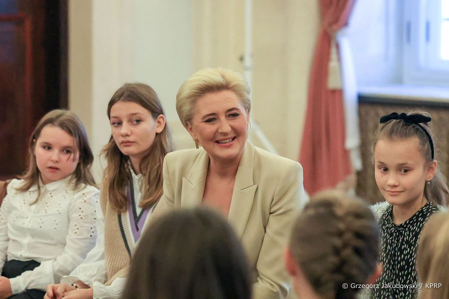 006_Agata_Kornhauser-Duda_wycieczka_SP_Bilgoraj_20221104_GJA_8140.jpg