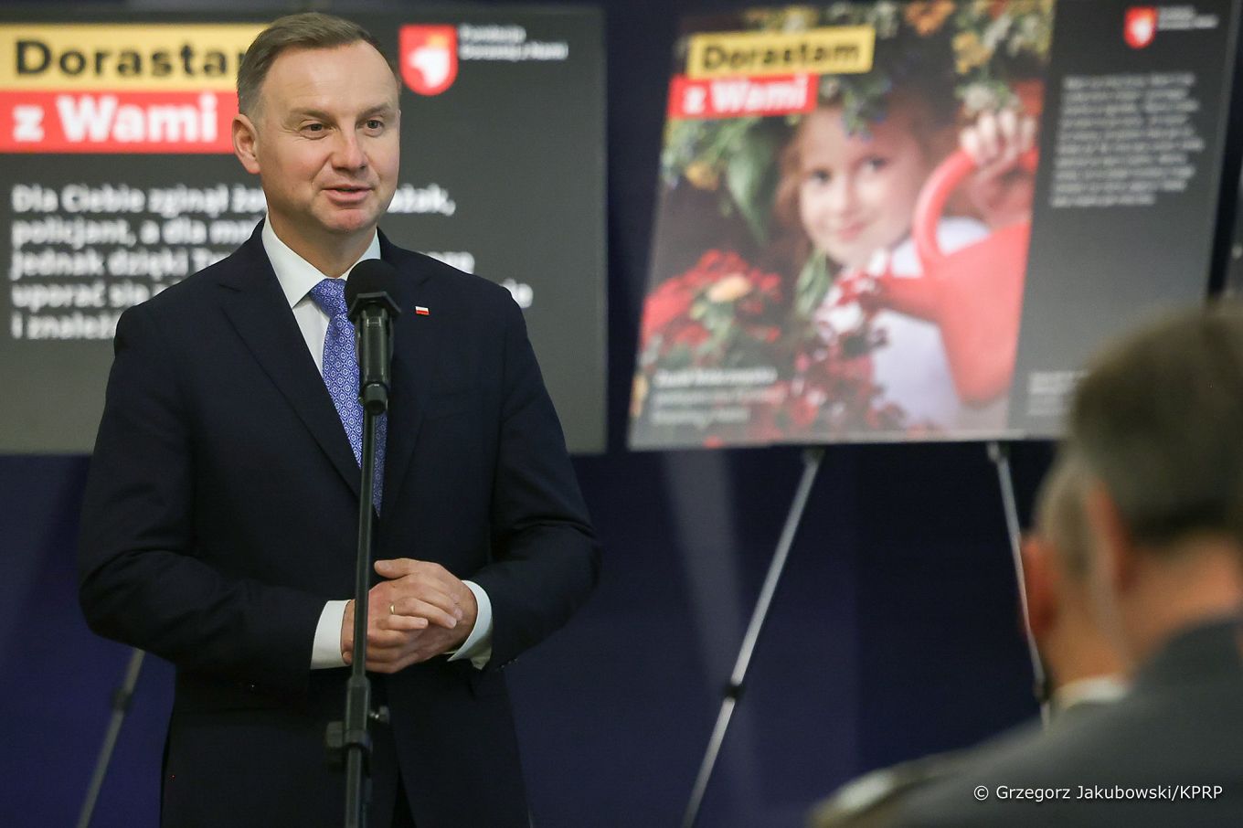 030_001__Andrzej_Agata_Duda_podopieczni_Fundacji_Dorastaj_z_Nami_20221013_GJB_0157.jpg