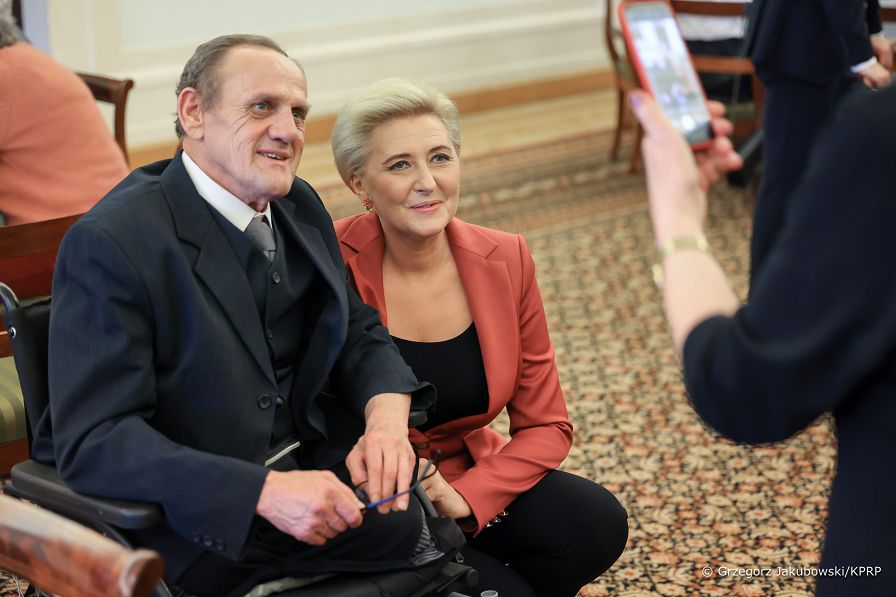 17__Agata_Kornhauser_Duda_seniorzy_Rypin_20221108_GJA_8809.jpg