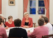 06__Agata_Kornhauser_Duda_seniorzy_Rypin_20221108_GJA_8725.jpg