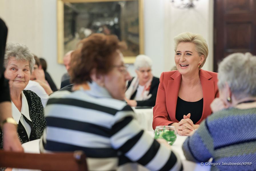 08__Agata_Kornhauser_Duda_seniorzy_Rypin_20221108_GJA_8740.jpg