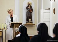 002_20221201_Agata_Kornhauser_Duda_Hospicjum_Siostr_Felicjanek_GJB_5699.jpg