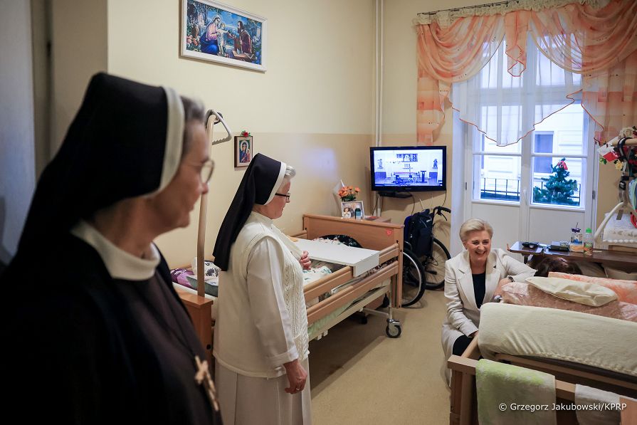 013_20221201_Agata_Kornhauser_Duda_Hospicjum_Siostr_Felicjanek_GJA_5222.jpg