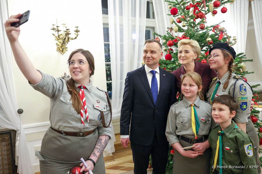 018_Para_Prezydencka_Swiatelko_Betlejemskie_20221212_MB1_6851.jpg