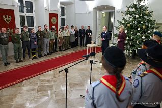 006_Para_Prezydencka_Swiatelko_Betlejemskie_20221212_MB1_6565.jpg