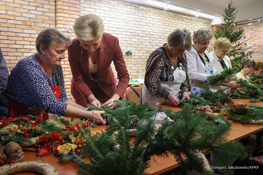 002_20221212_Agata_Kornhauser_Duda_Wolomin_Senior_Vigor_GJB_1379_.jpg