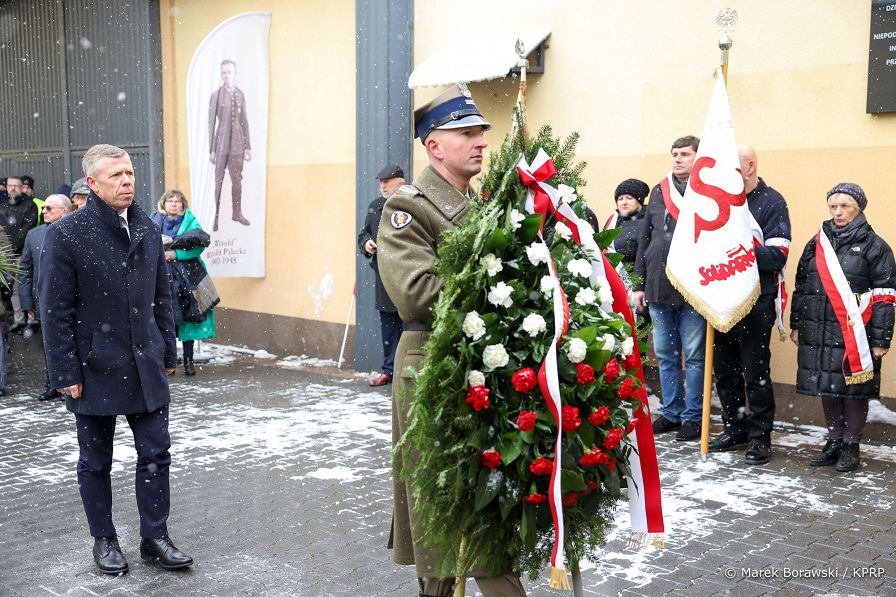 003_min_Cwik_rocznica_stanu_wojennego_20221213_MB1_7031.jpg